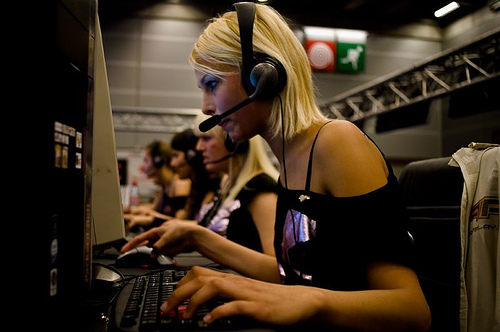 Half-Life: Counter-Strike - Counter Strike и девушки: команда ForZe