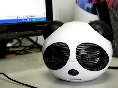 USB-панда с поющими глазами