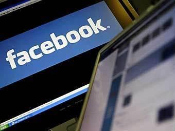  Британцы заблокировали на Facebook заключенных-троллей