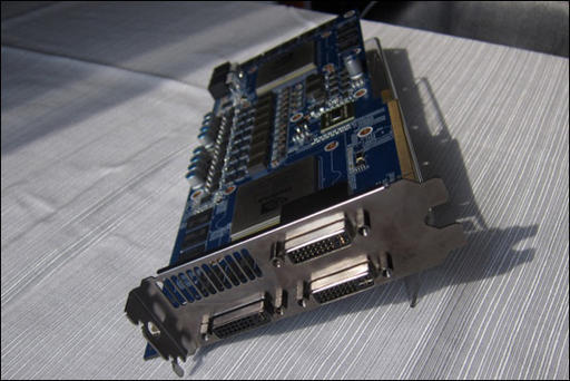 Игровое железо - Одноплатный прототип Galaxy с парой чипов GF100