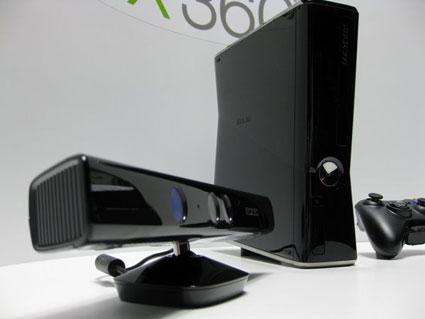 Новости - Microsoft назвал Kinect "самым быстропродающимся электронным устройством"