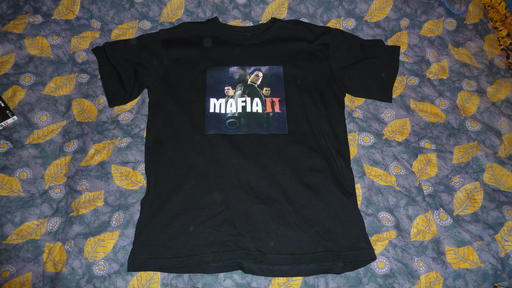 Mafia II - Обзор коллекционного издания, предзаказа и фанатского добра + отчёт с премьеры в Эльдорадо.
