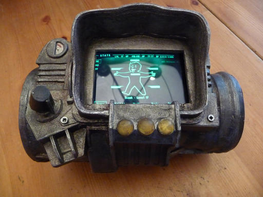 Fallout 3 - Самодельный Pip Boy 3000 улучшенный пост + ещё фото ;)