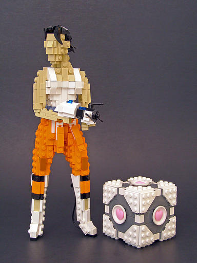 Portal 2 - Челл и Куб из Лего