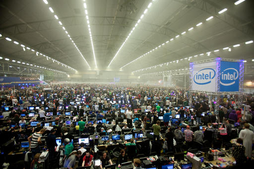 Новости - Фотографии с DreamHack – крупнейшей LAN вечеринке в мире