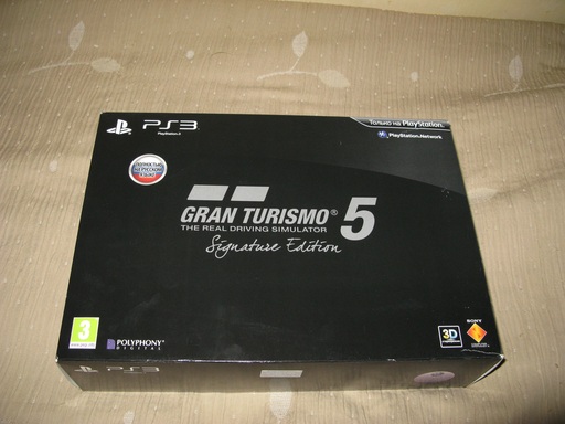 Gran Turismo 5 - Фото обзор Gran Turismo 5 Signature Edition