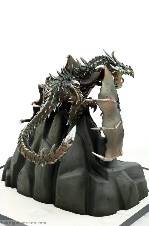 Alduin-back-and-right-side-full