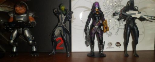 Mass Effect 3 - Legion Action Figure - обзор