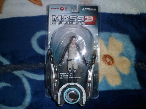 Mass Effect 3 - Miranda Action Figure - обзор