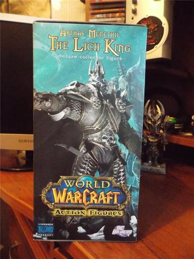 World of Warcraft - Предзаказ Mists of Pandaria Коллекционное издание и распаковка коробки с Королём Личем и Сауроном 