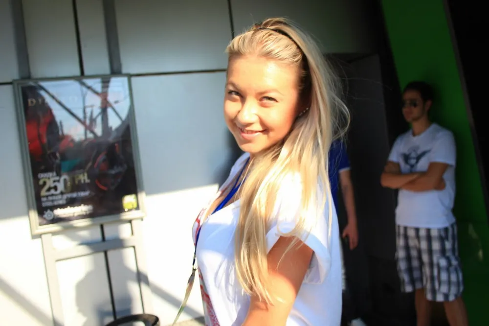 Полина Логунова — Девушка дня — Игры — Gamer.ru: социальная сеть для ...