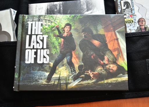 The Last of Us - Распакуйка и фотообзор издания Элли.