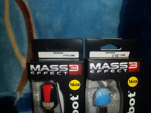Mass Effect 3 - Commander Shepard / Liara MIMOBOT 