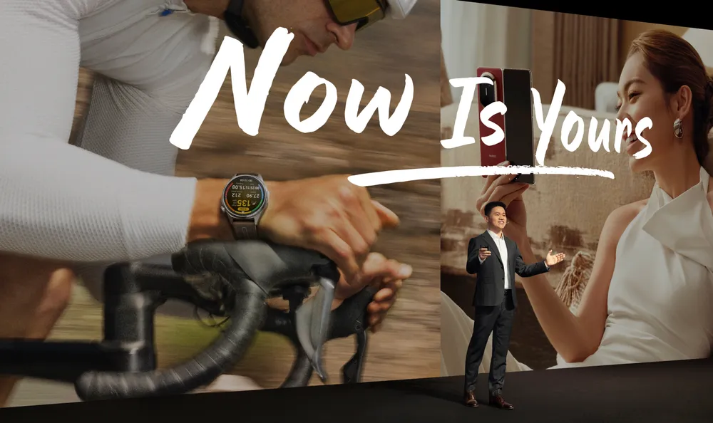 Изображение человека на сцене, взаимодействующего с технологией, и другой человек на фоне, смотрящий на телефон. Текст на изображении: \